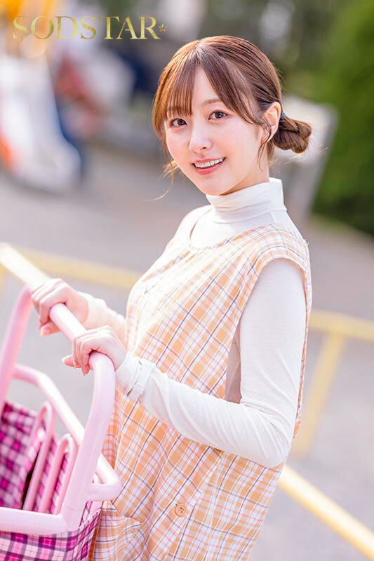 息子が通う保育園の美人先生と妻子が実家に帰省中に自宅密会をして1週間ヤリまくった自宅密会で絶倫不倫セックス 青空ひかり_関連動画