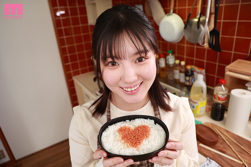 【VR】僕のお弁当を毎日作ってくれる世話焼き彼女 裸エプロンからはみ出す乳首がかわいくて料理中なのにおっぱじまっちゃった付き合いたての大学生の巨乳彼女と同棲性活 小鈴みかん_関連動画