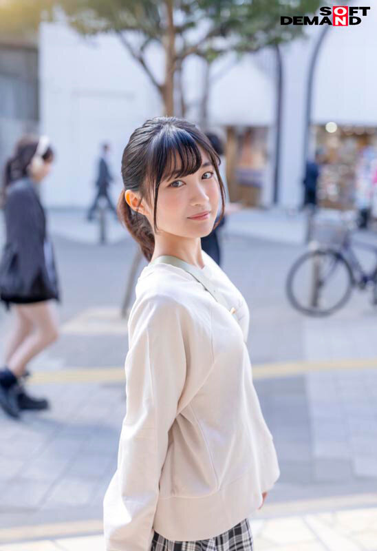 アブナイM願望が芽生えた剛毛マ〇コ浪人生が屈強なデカチン達に終日滅多挿しにされる上京体験。長野県松本市在住 桜庭菜乃花_関連動画