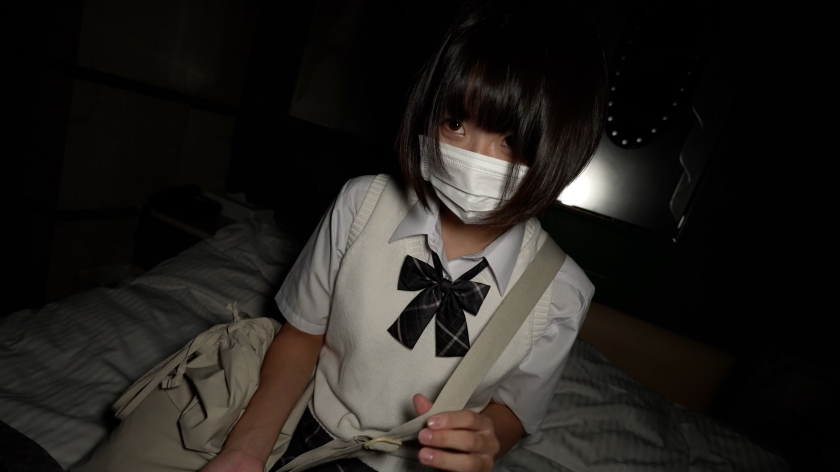 【初撮影】黒髪ショートの初々しさ溢れる天然素材！経験少ない彼女が想像超える激しいピストンに恥ずかしいイキ顔を晒しながら汗だくで種付けされる衝撃映像。_関連動画