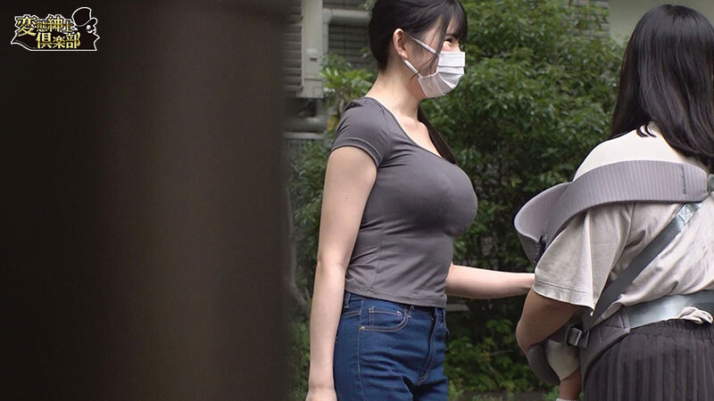 ベビーカー人妻 尾行盗撮 ビヤク漬け○睡○淫_関連動画