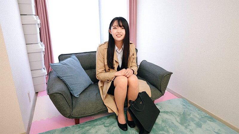 就職活動中の女子大生の皆さん！「早漏に悩む童貞君の暴発改善のお手伝いしてくれませんか？」就活に励む真面目でカワイイJDが早漏すぎる童貞君にムラムラ膣キュンしちゃって生中出し筆おろしSPECIAL！かのんらら_関連動画