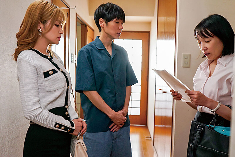 同級生デカチン不倫 地味だったクラスの女が十年ぶりに再会したらセレブな人妻になっていたので巨根で突きまくり俺の女にしてしまった件 椿りか_関連動画