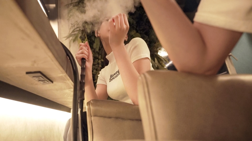 「激しいぃ…いっちゃうぅ！」スタイルも感度も抜群！セックスが好きすぎてはるばる大阪からやってきた！大好きな中を奥まで突かれて喘ぎまくりのどすけべ関西娘！ 【初撮り】ネットでAV応募→AV体験撮影 2245_関連動画