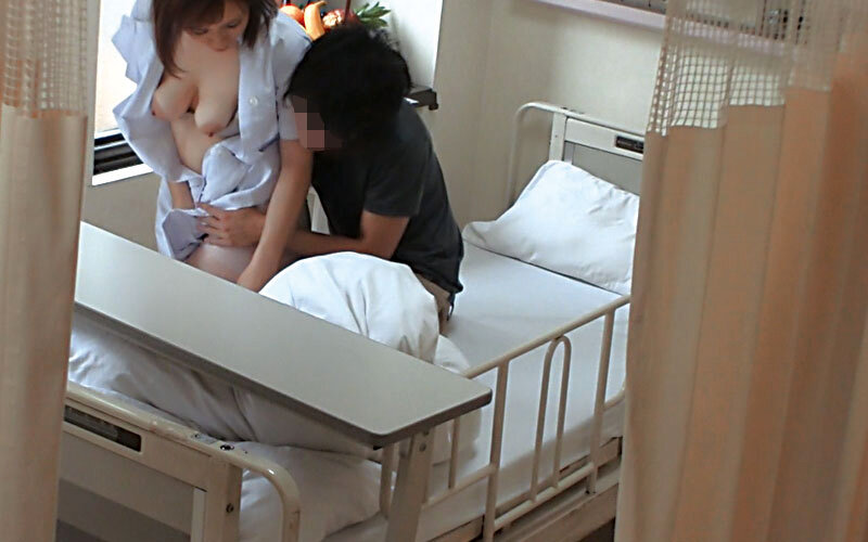 人妻ナースに勃起チ○ポ見せて射精介助を頼むと、どんな結末が…！？4時間_関連動画