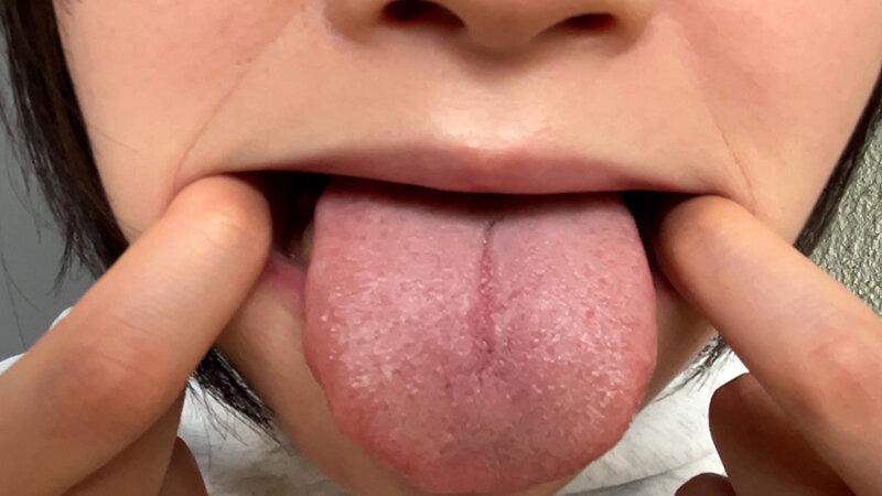 街角で声をかけて口内観察させてもらう 子供英語塾アルバイト のあちゃん_関連動画