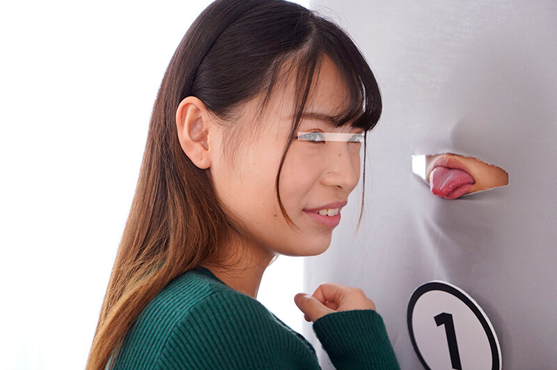 一般男女モニタリングAV 女子大生限定！ズラ～ッと並んだお口の中から濃厚ベロチューで誰が彼氏か当ててみて！ハズレたらいきなりデカチン即ハメ！初めての公開ディープキスで糸が引くほど舌を激しく絡ませオマ○コが濡れちゃったJDは彼氏の目の前なのに絶頂が止まらない！！_関連動画