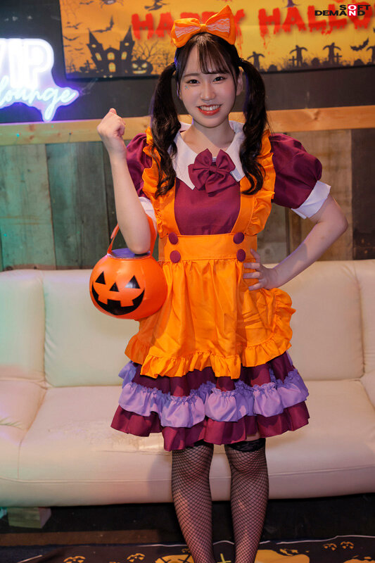 逆転マジックミラー号 渋谷ハロウィン編 「コスプレ女子えりかのSEXをナマで見たくないですか？」大人数に見られているとは知らずに激イキ姿を大胆に披露！_関連動画