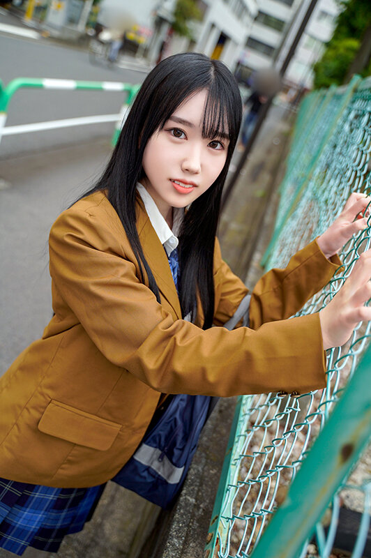 【アフスク☆セックス】生物部に入っている生き物大好きガールみおちゃん！！黒髪ロングの真面目系の見た目で動物的な荒々しいSEXが大好きな淫乱ガールに大量中出し！！_関連動画