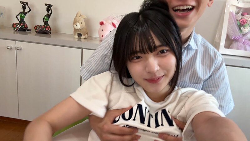 【素人ムクムクROOM】 部屋で昼からハメパコる同棲カップル！ ラブラブ・即ハメ・家中いつでもどこでも・ハメ撮り・中出し エロカワ彼女5名収録！_関連動画