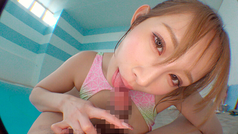 【二羽紗愛】Kカップ爆乳デカ尻バキューム痴女水泳コーチ！ノーハンドフェラで金玉からっから_関連動画