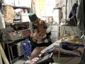 万引き スーパーの人妻たち ●破壊力抜群な超乳超尻妻 ●勝ち気だけどドMな敏感妻 ●敏感すぎるスレンダー無毛妻_関連動画