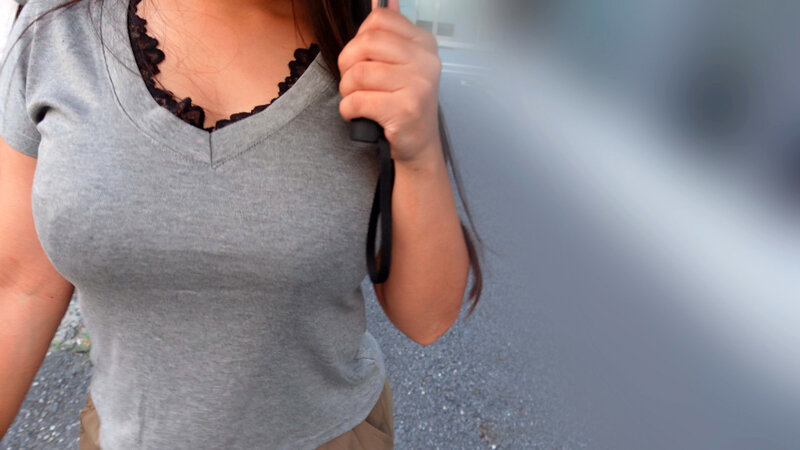 【巨乳揉み】天然巨乳を揉む たぷんたぷん豊満おっぱい10人着衣から生揉み_関連動画