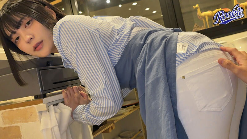 カフェで働いてるカワイイ店員いたから眠らせてレ○プして脅迫して何でも言うこと聞く肉便器の出来上がり 虹村ゆみ_関連動画