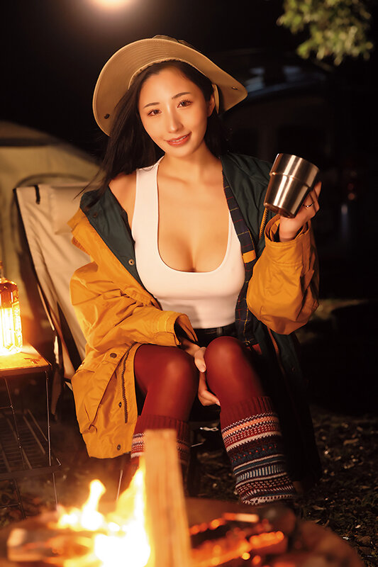 【北野未奈】キャンプ場で人妻同級生と三日三晩愛し合った_関連動画