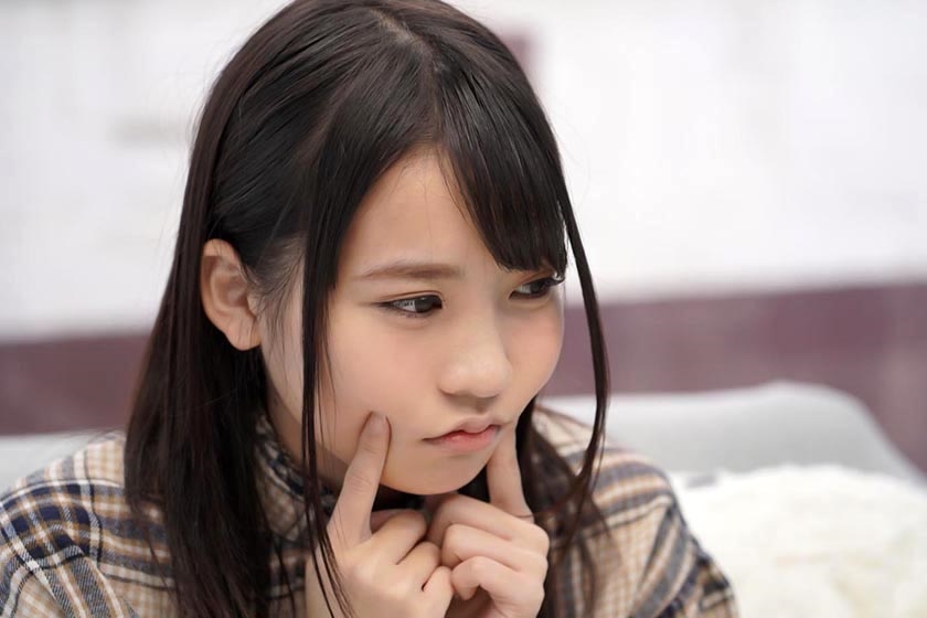 そら(19) マジックミラー号 素人女子大生限定100の質問中に突然デカチンを即ハメ！恥じらいつつも連続ピストンでオマ○コぐちょ濡れ大絶頂！おまけに大洪水！_関連動画